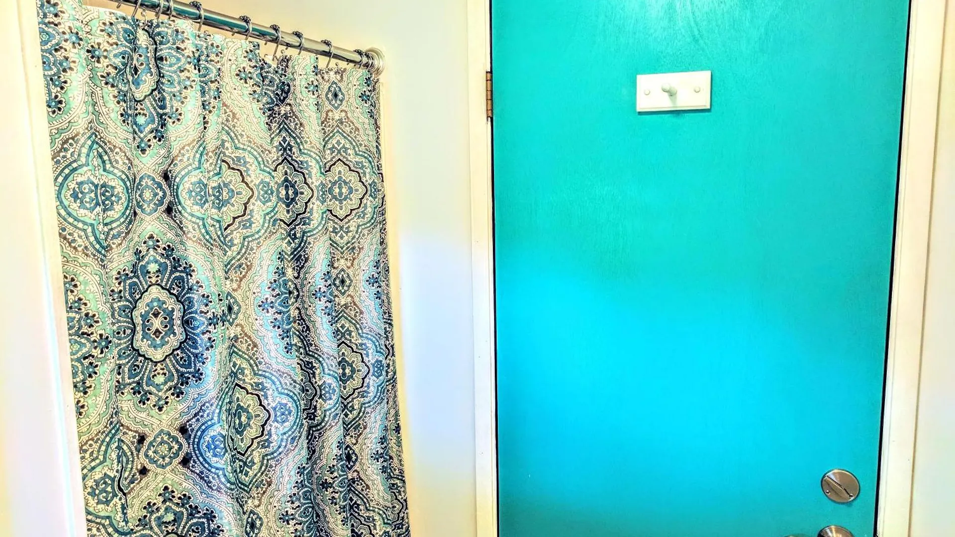 Hamakua Guesthouse Pepeekeo 2*,  USA