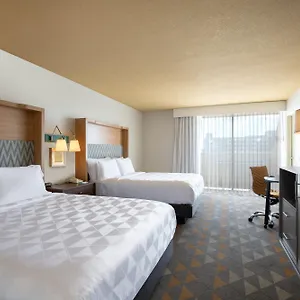 https://holiday-inn-denver-east-stapleton.seedenverhotels.com